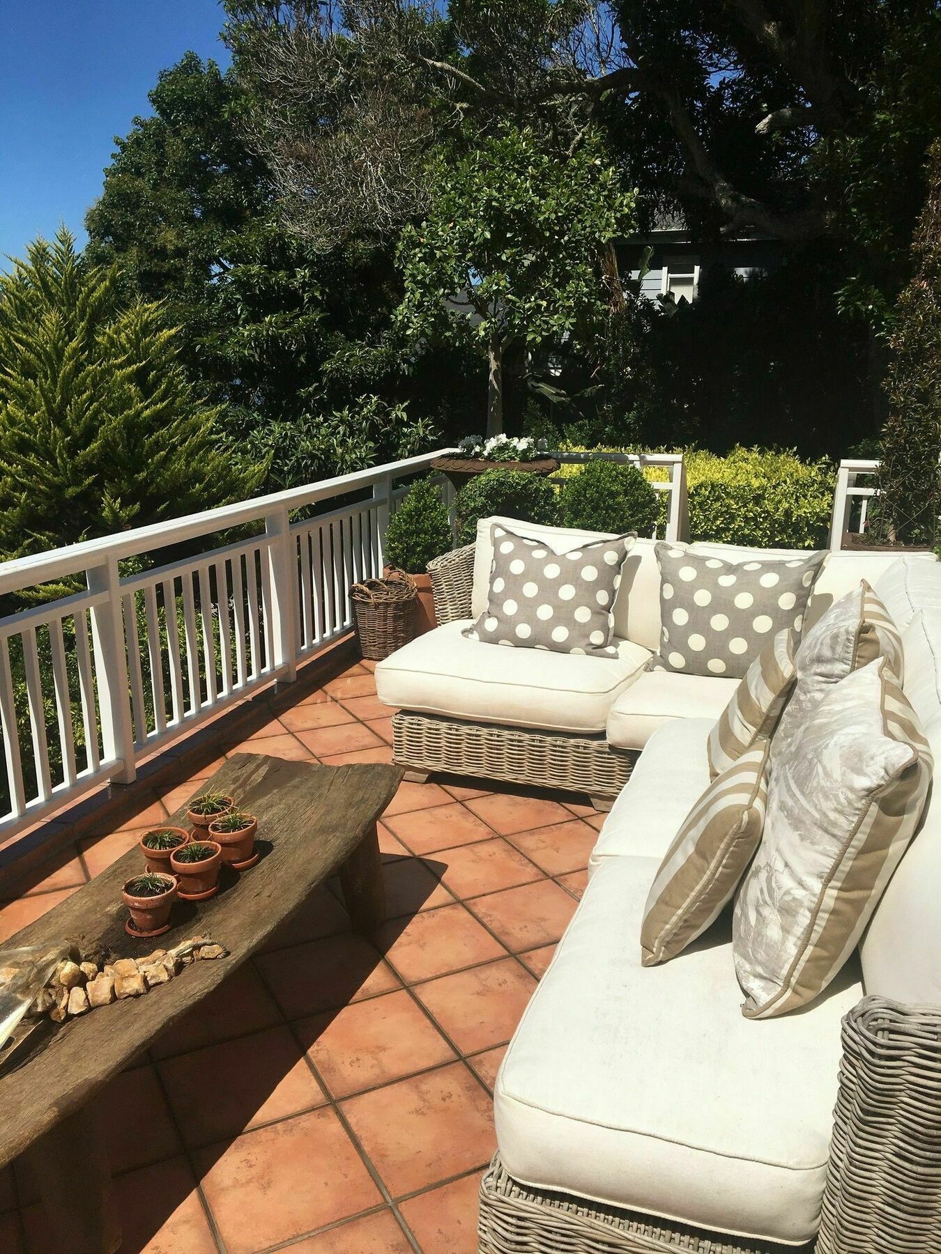 Roseroc Boutique Guesthouse Knysna Ngoại thất bức ảnh